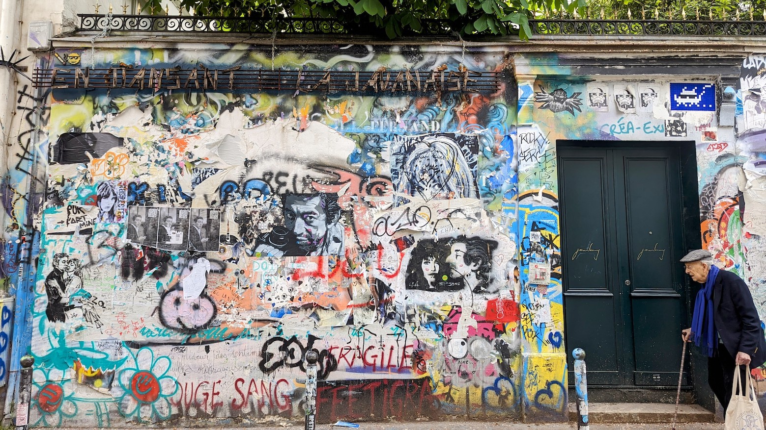 The wall of Serge Gainsbourg's house has been covered with graffiti by his fans.